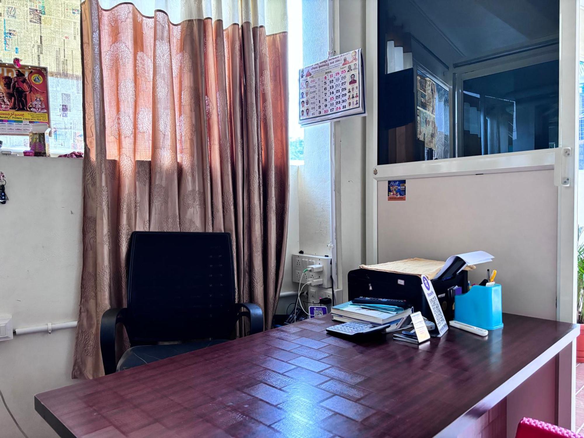 Sri Siri Lodge And Hotel จิกมากาลูร์ ภายนอก รูปภาพ